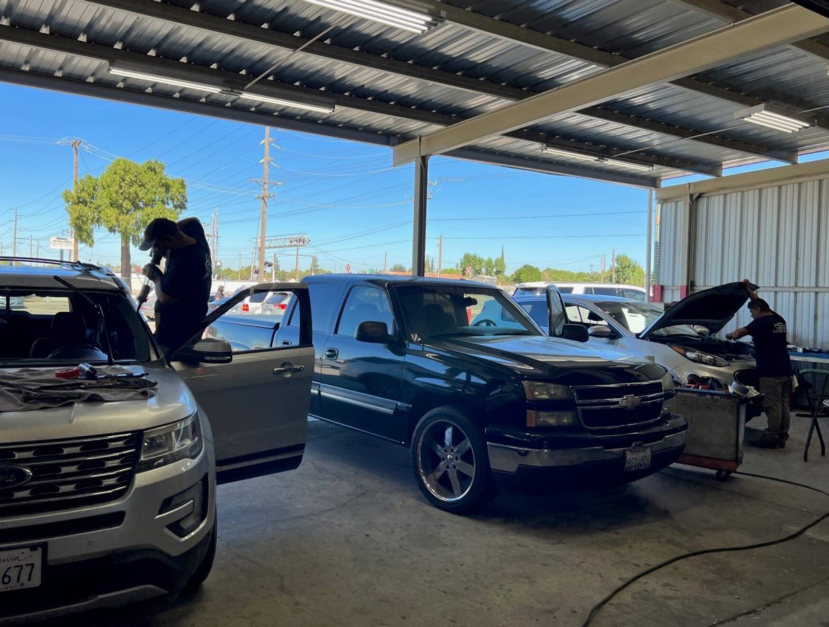 Low Cost Auto Glass Modesto, CA Windshield Replacement and Auto